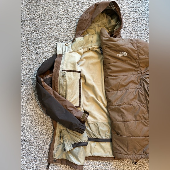 Men’s North Face Insulated Triclimate Jacket, Size Large - Picture 5 of 10